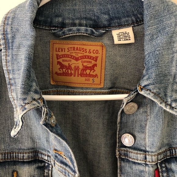 Levi Denim Jean Jacket -  Button Down - Light Wash Size Small - Picture 9 of 11